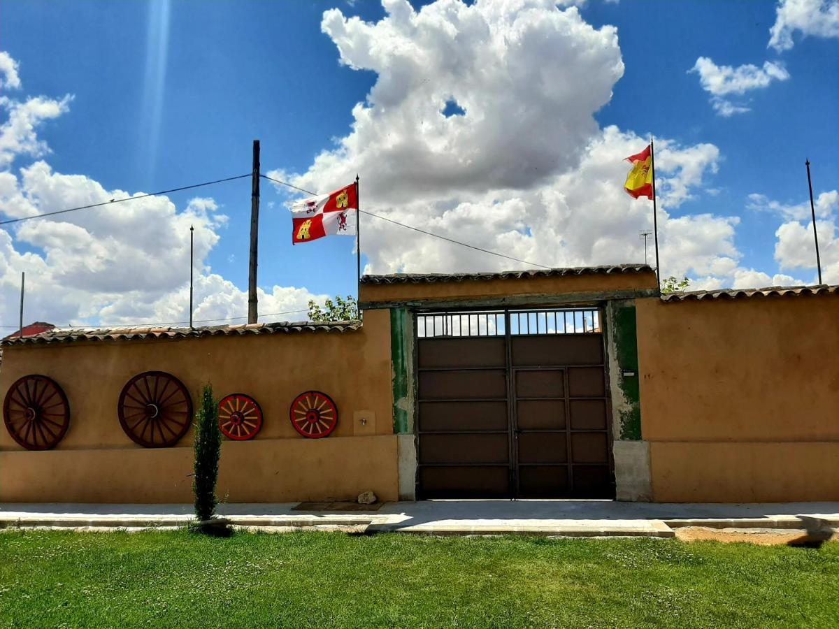 La Casa del Corro Villa Villanueva de San Mancio Esterno foto